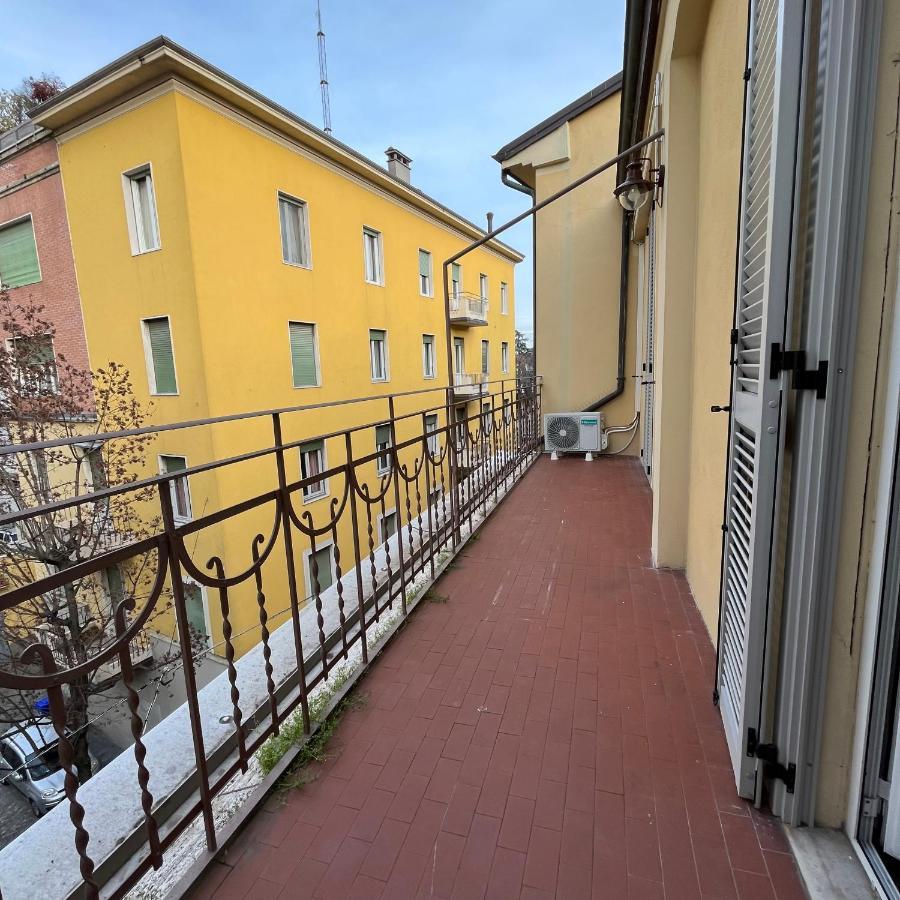 Maison La Balconata Парма Екстериор снимка